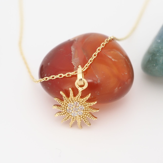 Minimalist Güneş Kolye 14 Ayar Minimalist Güneş Kolye 14 Ayar