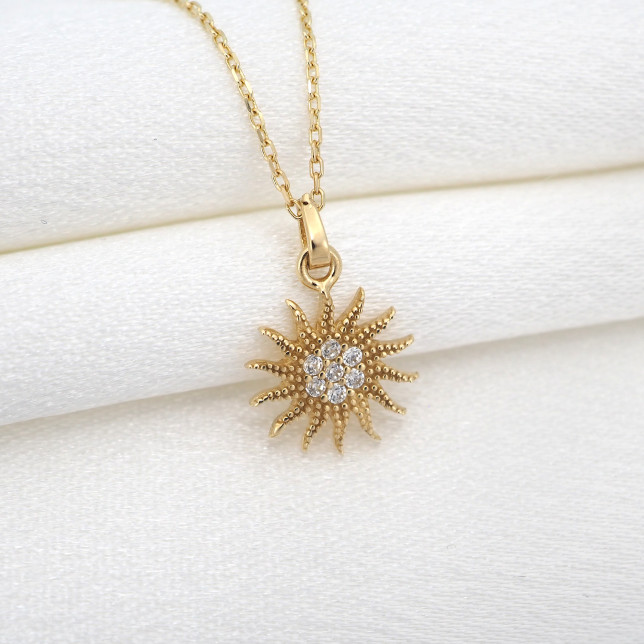 Minimalist Güneş Kolye 14 Ayar Minimalist Güneş Kolye 14 Ayar