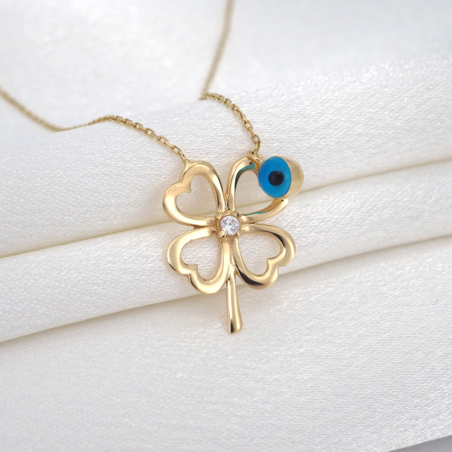 Nazar Boncuklu 4 Yapraklı Yonca Kolyesi Nazar Boncuklu 4 Yapraklı Yonca Kolyesi