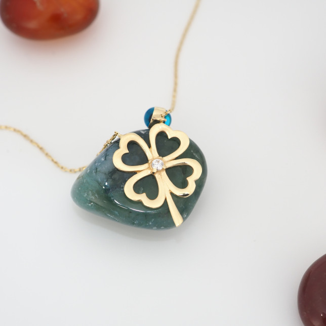 Nazar Boncuklu 4 Yapraklı Yonca Kolyesi Nazar Boncuklu 4 Yapraklı Yonca Kolyesi